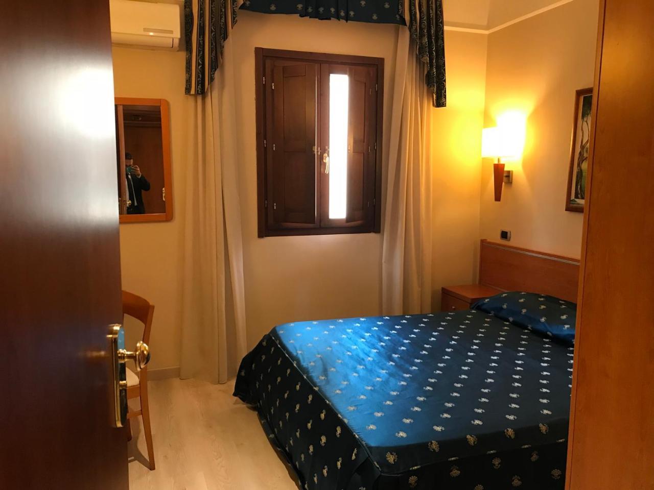 Bel Sito Hotel Due Torri Manocalzati Ngoại thất bức ảnh